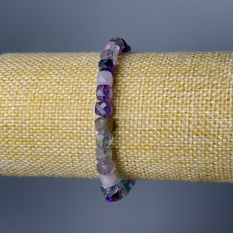 Fluorite Natural Stone Bracelet, Faceted Cube Bead, Diameter 6mm+/-, Length 18cm (Stretch)