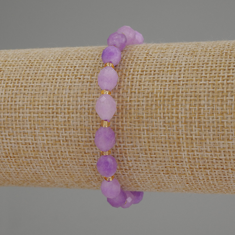 Lavender Amethyst Faceted Bead Bracelet, diameter 8x6mm+/- with 3mm+/- seed beads, length 18cm+/- stretch