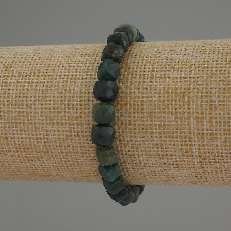 Green Jasper Faceted Cube Bracelet, diameter 7mm+/-, length 18cm stretch