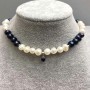 Choker in black and white River pearls, oval 8x6-7mm ± with pendant, length 38mm ± with extender chain