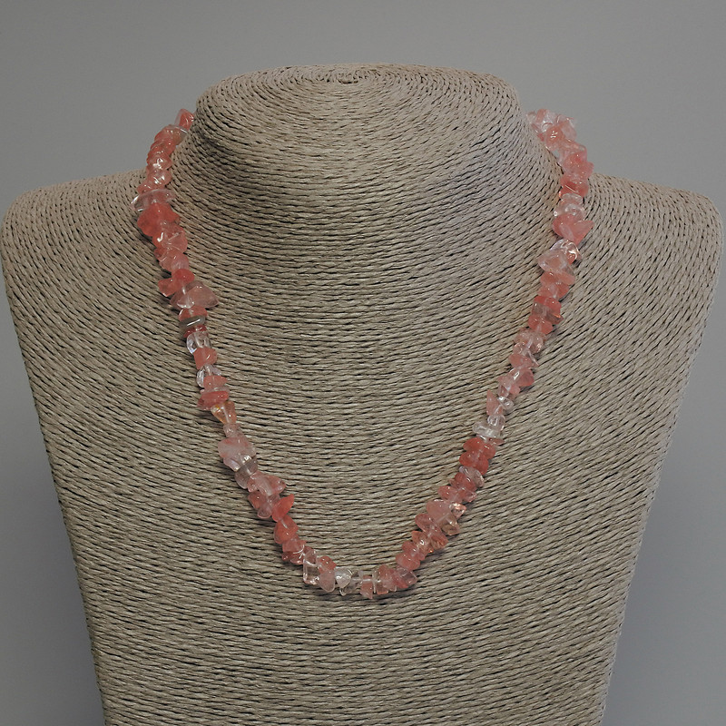 Chalcedony Chip Necklace, diameter 5-10x2-4mm+-, length 45cm+- with clasp