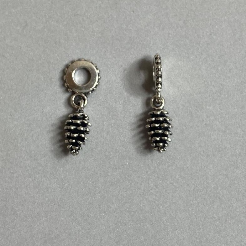 Pine Cone Bail Finding, diameter 25x7mm, hole diameter 5mm, pack of 2pcs+