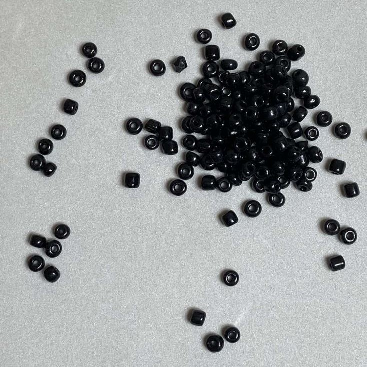 Black Plastic Rondelle Bead Finding 4x3mm+/-, pack 70g+