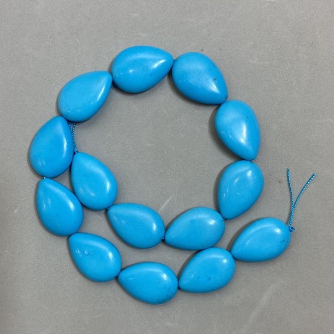 Turquoise beads drop shape, 28×19mm, diameter 28x19mm ±, length 40cm ±