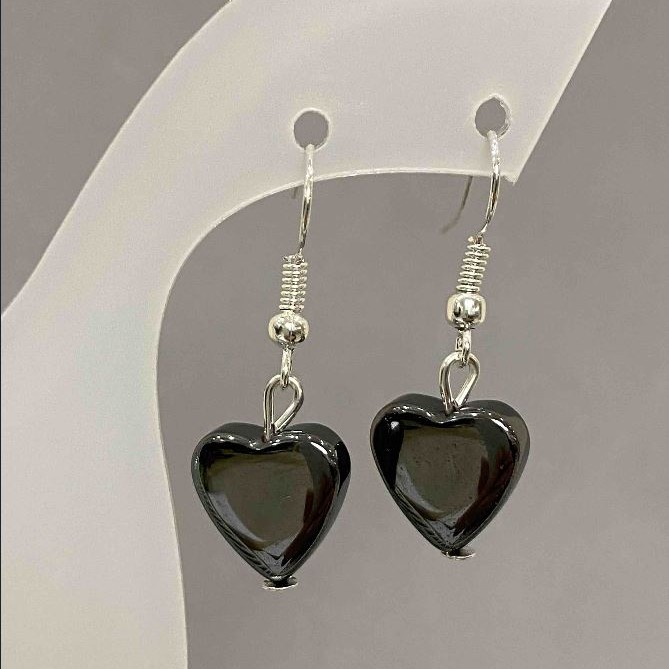 Hematite Heart Earrings, diameter 11mm+/-, length 30mm+