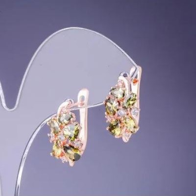 Green Crystal Earrings 19x10mm, Gold-Tone Metal