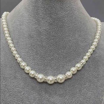 "Majorca Pearl" Necklace White, diameter 6mm+/- 8mm+/- 10mm+/-, length 50(+/-)cm with clasp