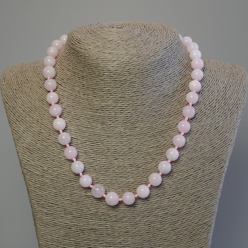 Kunzite Necklace, Smooth Bead 10mm+/-, Length 50cm+/-, with Clasp
