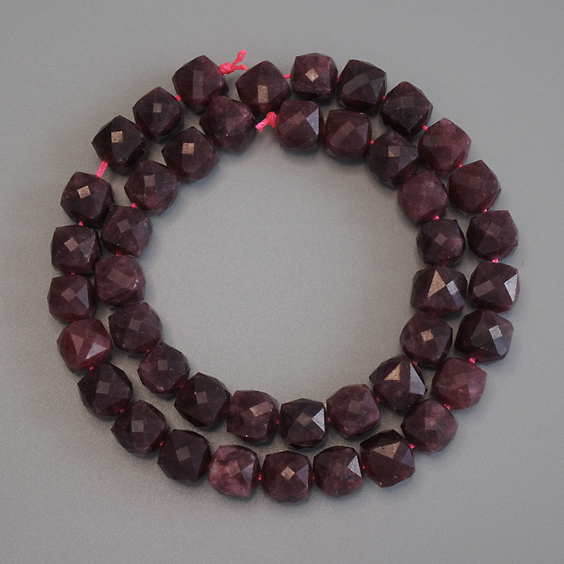 Tourmaline Beads Faceted Cube 9x9mm+/- on a Thread, Length 37cm+