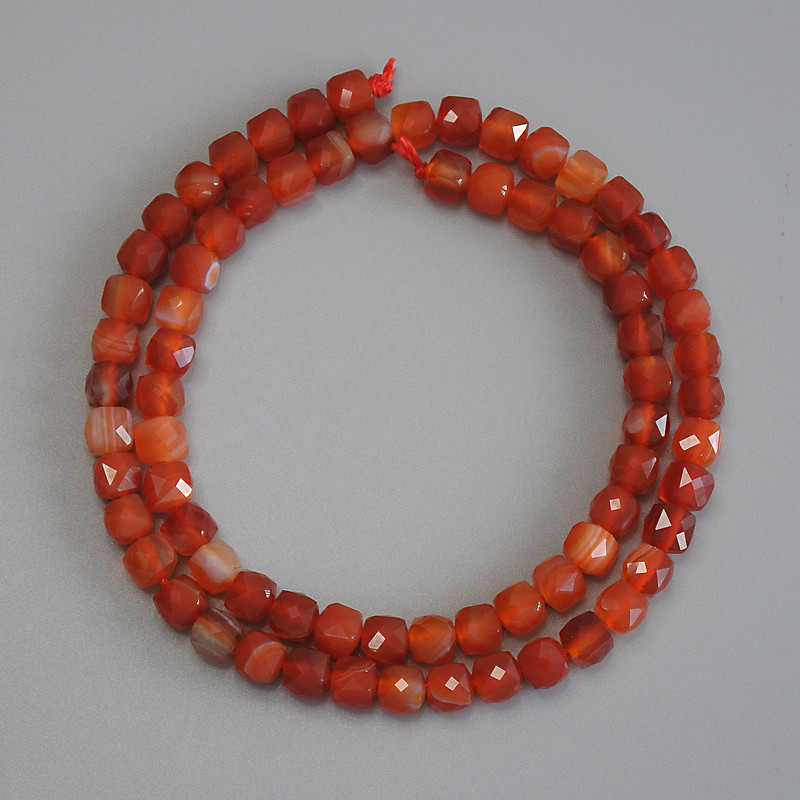 Agate Faceted Cube Beads, diameter 5x5mm+-, length 37cm+- on a strand