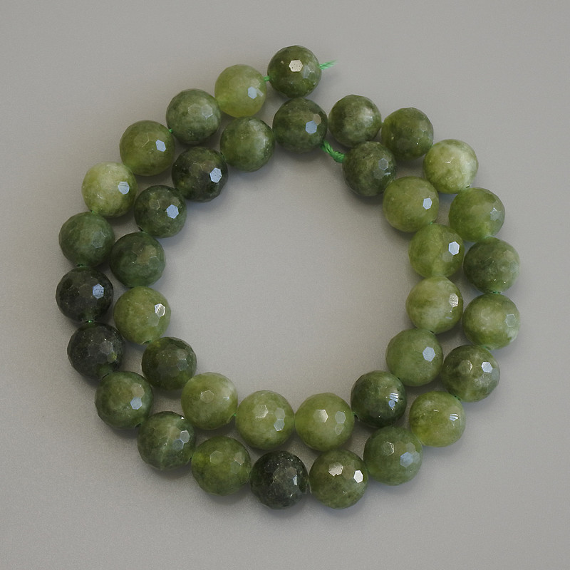 Jadeite Faceted Round Beads, diameter 10mm+-, length 37cm+- on a strand