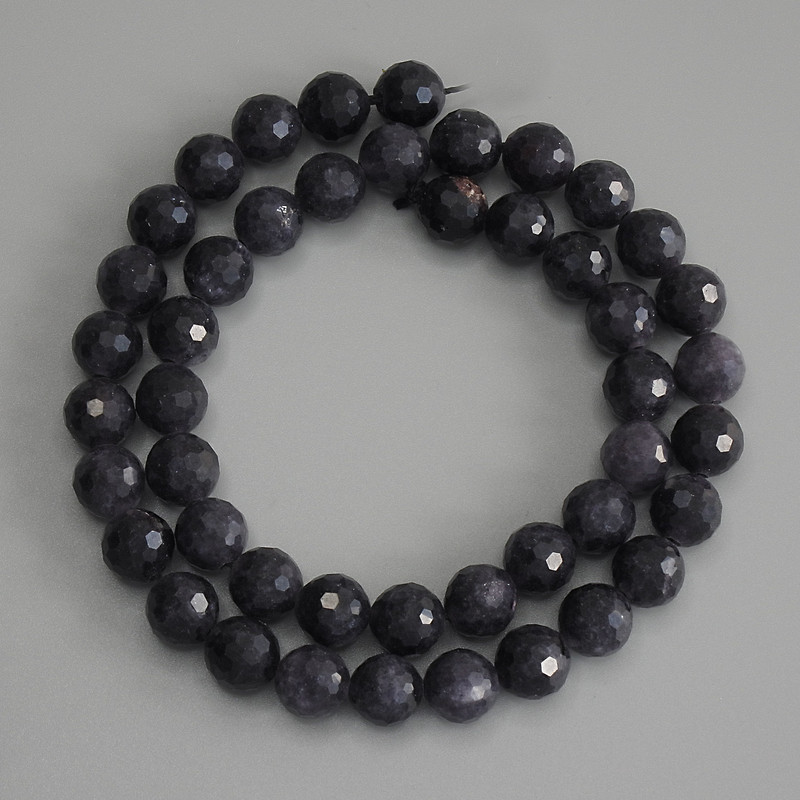 Iolite Beads, Faceted Round 8mm+/-, on a Thread, Length 37cm+