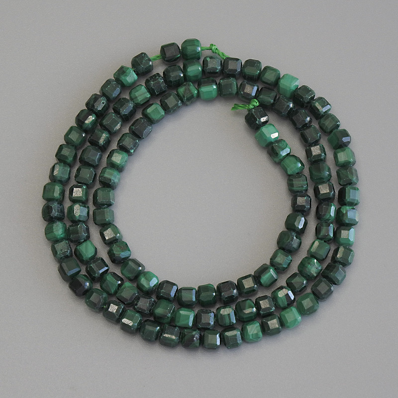 Malachite Faceted Cube Beads, Diameter 3x3mm+/-, Length 39cm+/- on a Thread