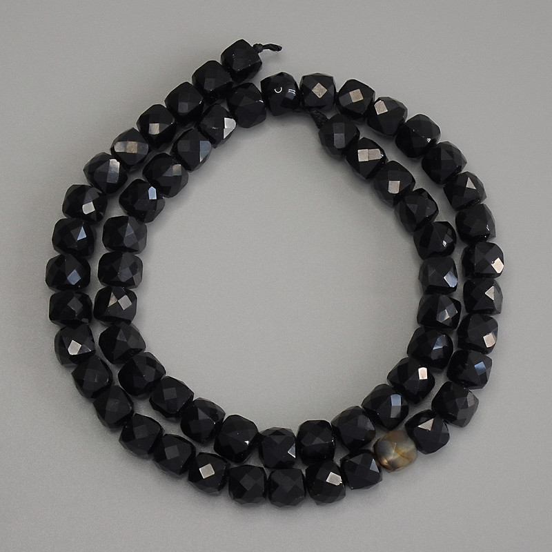 Tourmaline Faceted Cube Beads, Diameter 6.5x6.5mm+/-, Length 39cm+/- on a Thread