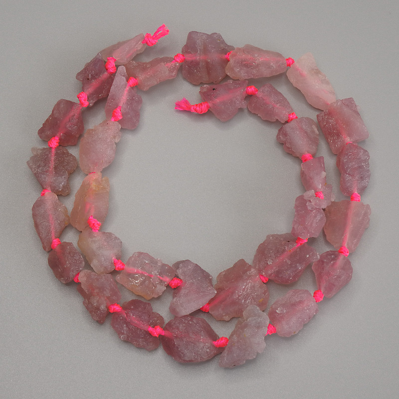 Strawberry Quartz Raw Stone Beads, diameter 9-14x6-10mm+-, length 40cm+- on a thread