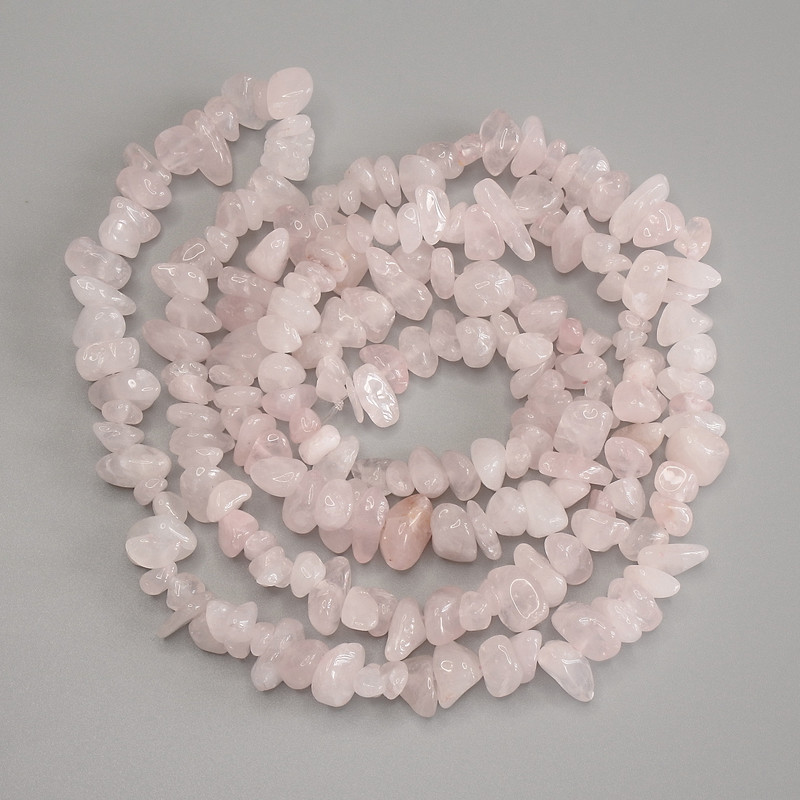 Rose Quartz Chip Beads, diameter 6-9x3-6mm+-, length 78cm+- on a thread