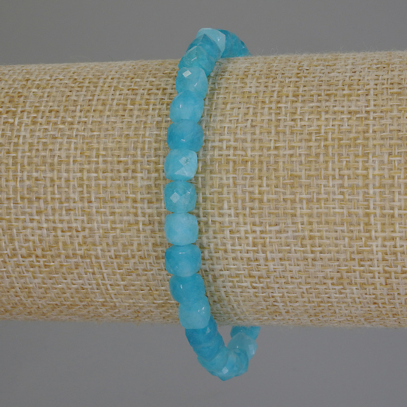 Aquamarine Faceted Cube Bracelet, diameter 5.5mm+/-, length 18cm+/- stretch
