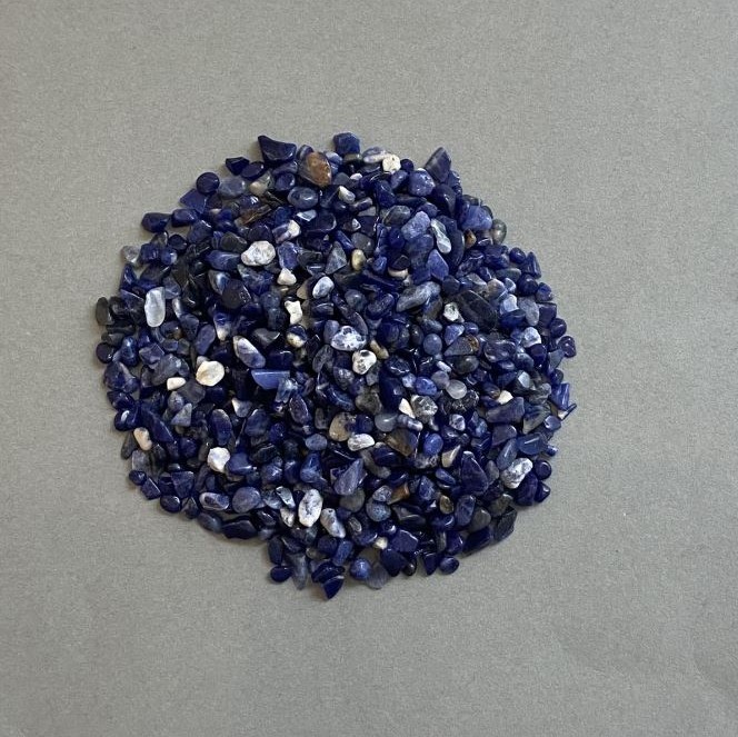 Natural Stone Sodalite Chips No Hole 3-4x4-6mm+- (per 100g+-)