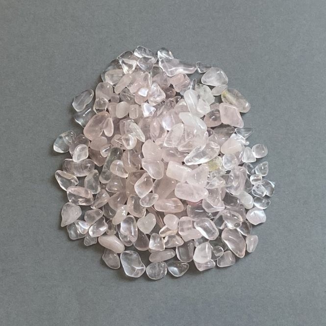 Natural Stone Rose Quartz Chips without Hole 4-10x5-6mm+- (per 100g+-)