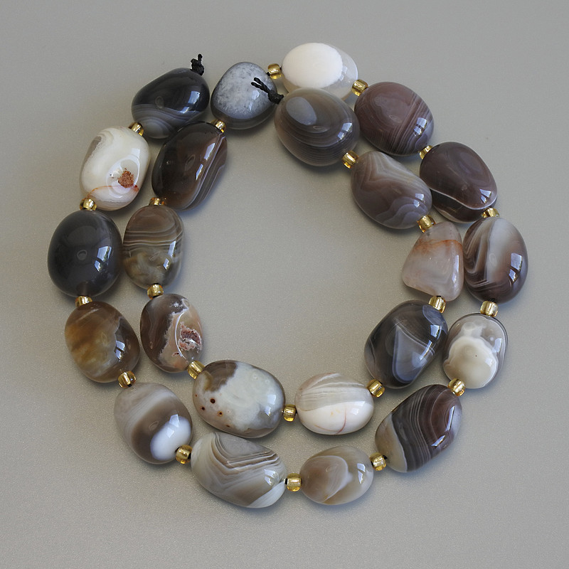 Botswana Agate Beads, Natural Stone Nugget, Diameter 14-16x11mm+- with 3mm+- Seed Beads, Length 41cm+- on a Thread