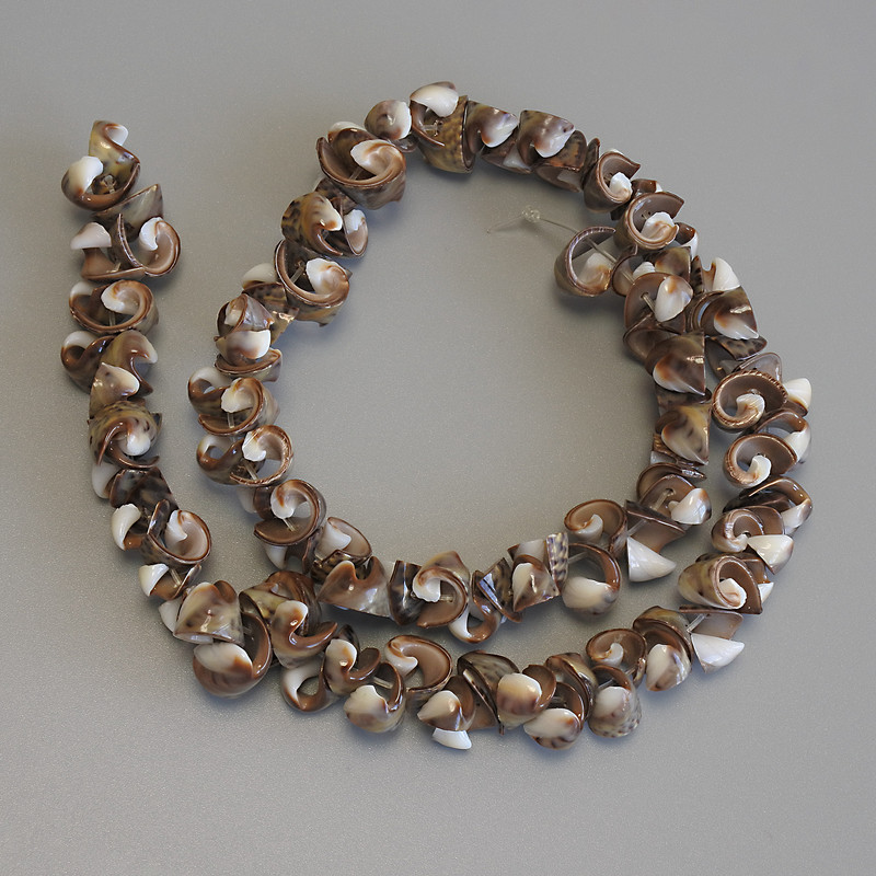 Mother-of-Pearl Beads, Snail Heishi, Diameter 8-11x6-8.5mm+/-, Length 35cm+/- on Fishing Line