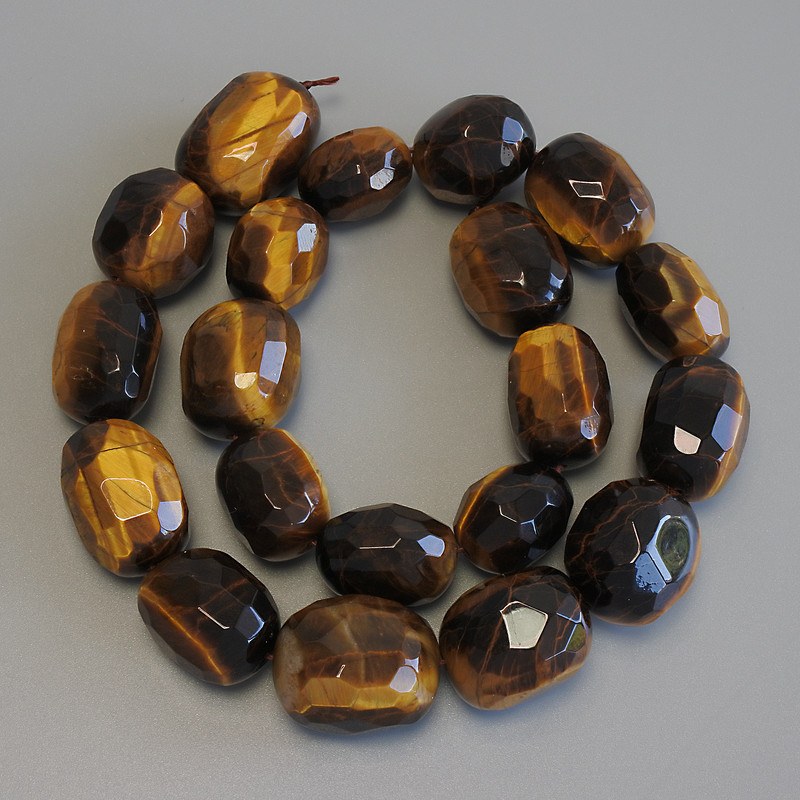 Tiger's Eye Beads, Faceted Nugget, Diameter 18-21x13-16mm+-, Length 39cm+- on a Thread