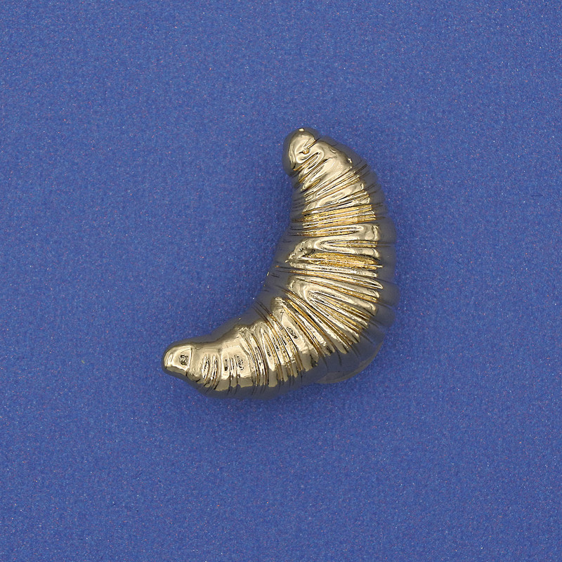Croissant Brooch Gold-Tone Metal 24x13mm+