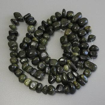 Serpentine Beads, Pressed Tumbled Chips 10-15x5-10mm+-, Length 74cm+- on Thread