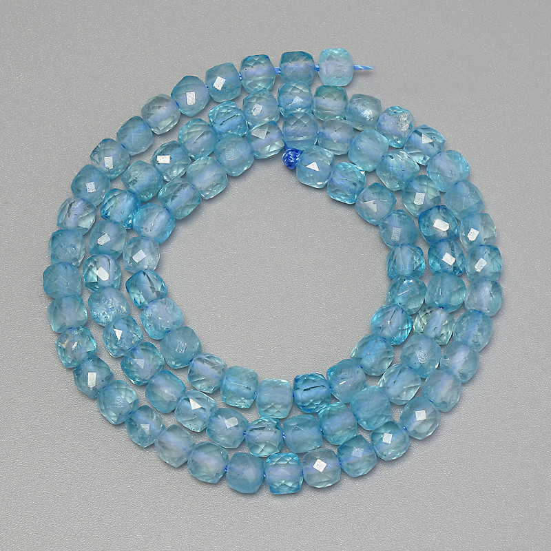 Topaz Beads, Faceted Cube, Diameter 4mm+- on Thread, Length 38cm+