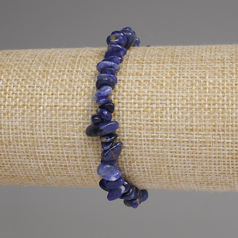 Sodalite Chip Bracelet, 6-9×2-4mm chips, 18cm length stretch