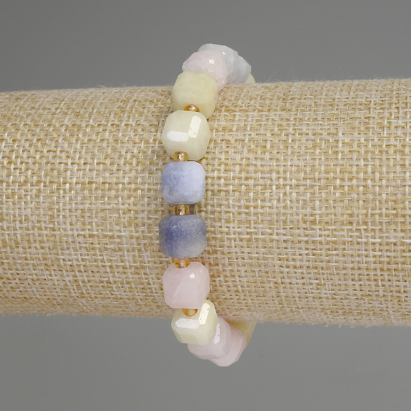 Morganite Faceted Cube 9mm+/- Seed Bead 3mm+/- Bracelet, length 18cm+/- stretch
