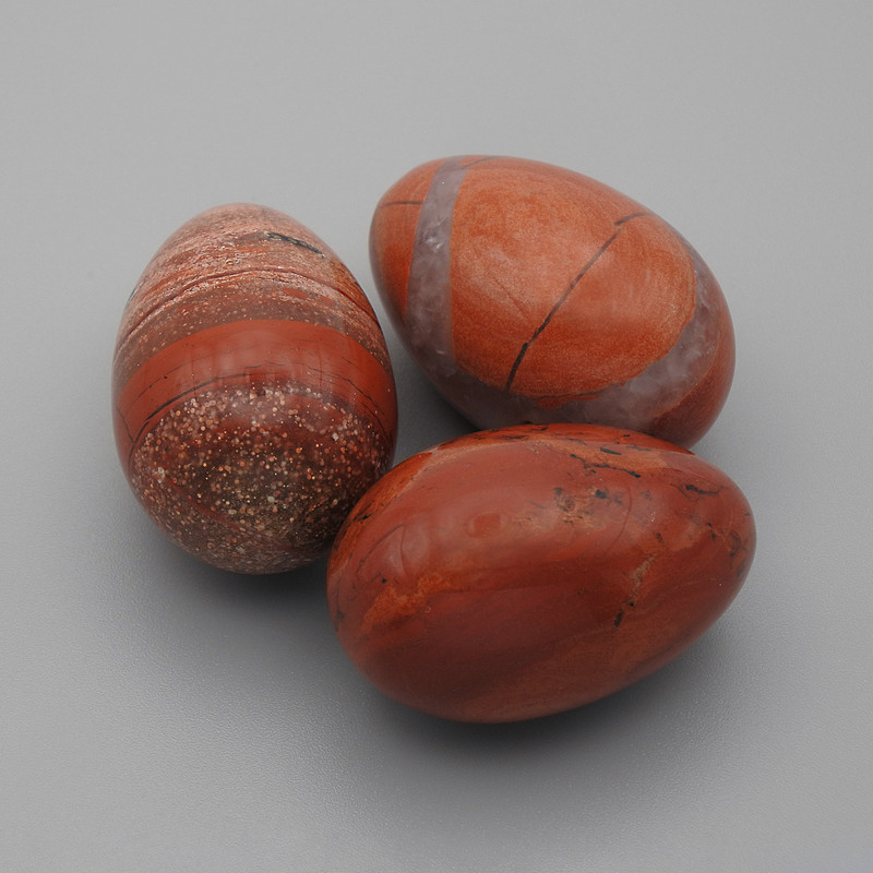 Red Jasper Natural Stone Souvenir Egg, diameter 30x20+/-mm