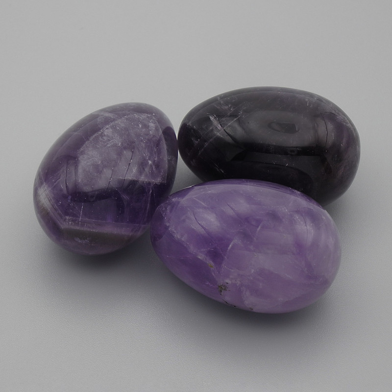 Natural Stone Souvenir Egg Amethyst, Diameter 30x20+-mm