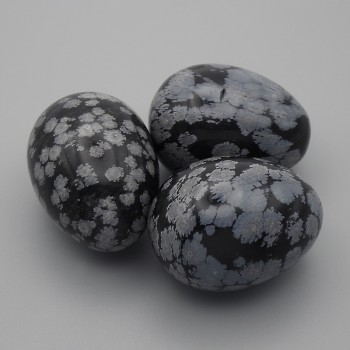 Natural Stone Souvenir Egg Snowflake Obsidian, Diameter 40x30+-mm