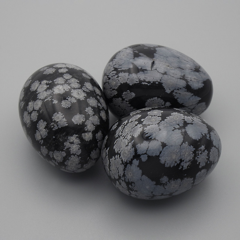 Natural Stone Souvenir Egg Snowflake Obsidian, Diameter 40x30+-mm