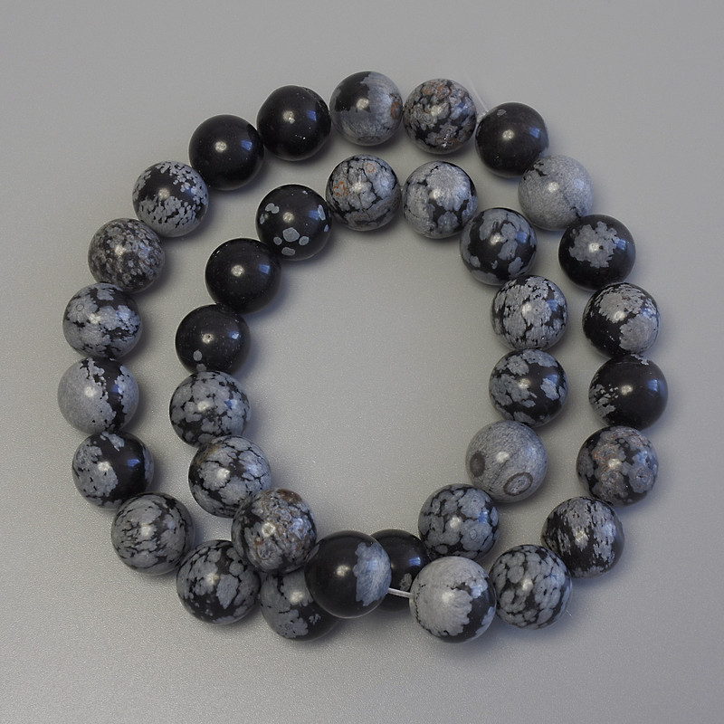 Snow Obsidian Beads on a Strand, smooth round, diameter 11mm+/-, length 38cm+