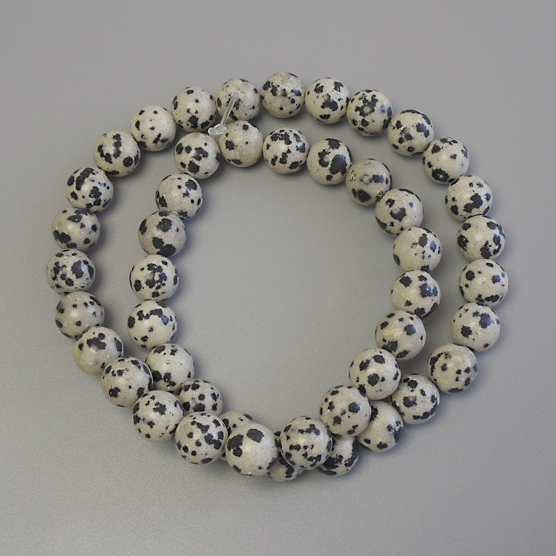 Dalmatian Jasper Beads on Fishing Line, Smooth Round, Diameter 8mm+/-, Length 39cm+