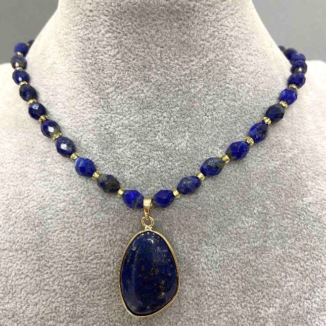 Lapis Lazuli Choker, faceted grain 8x6mm+, seed beads 3mm+/-, length 41cm+/- extension chain +5cm, Lapis Lazuli pendant 35x20mm+