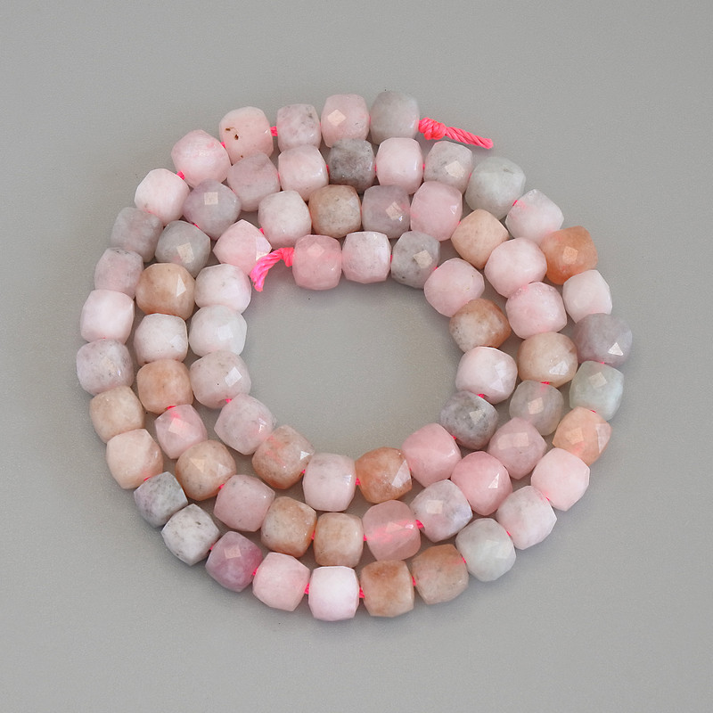 Jade Faceted Cube Beads, diameter 5.5x5.5mm+/-, on strand, length 37cm+