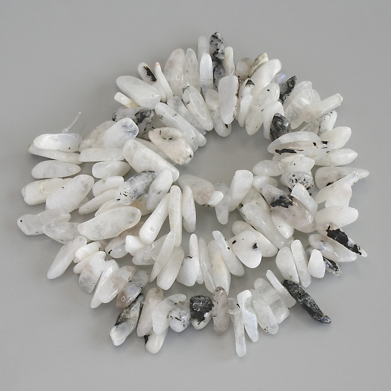 Adularia Chip Beads, diameter 12-15x3-5mm+/-, on fishing line, length 39cm+