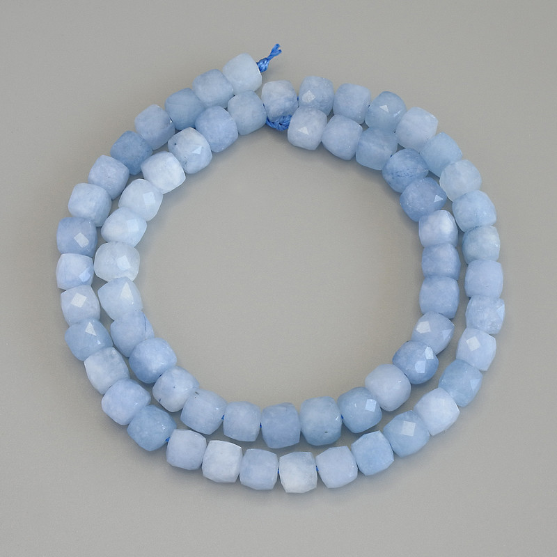 Aquamarine Faceted Cube Beads, diameter 6.5x6.5mm+/-, on thread, length 41cm+