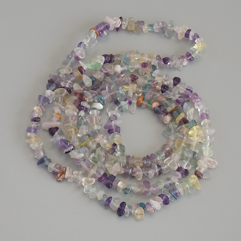 Fluorite Chip Beads, diameter 5x3mm+/-, length 78cm+/- on fishing line