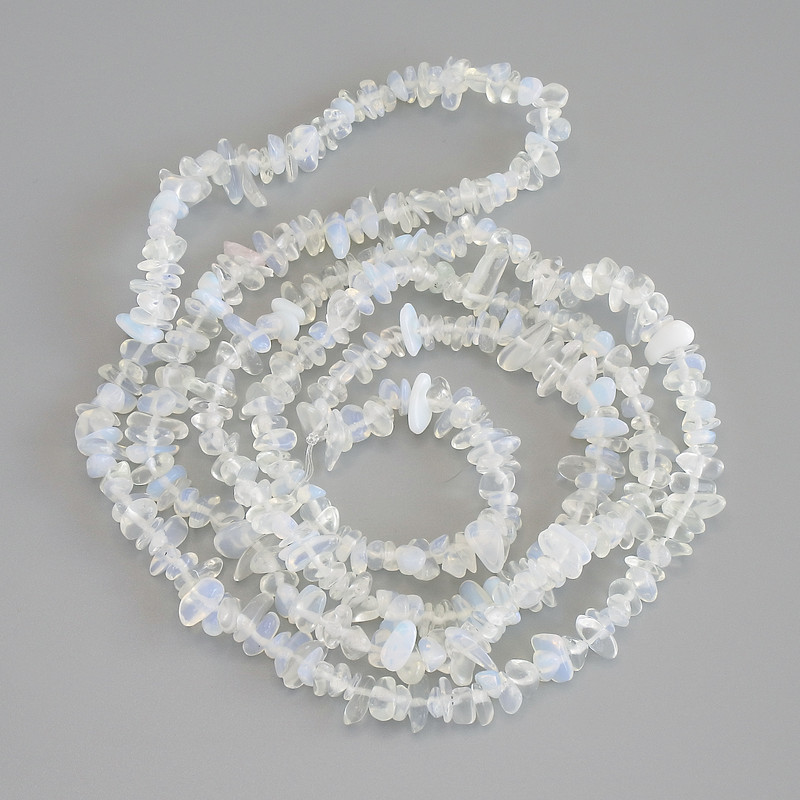 Moonstone Chip Beads, diameter 5-9x2-3mm+/-, length 78cm+/- on fishing line