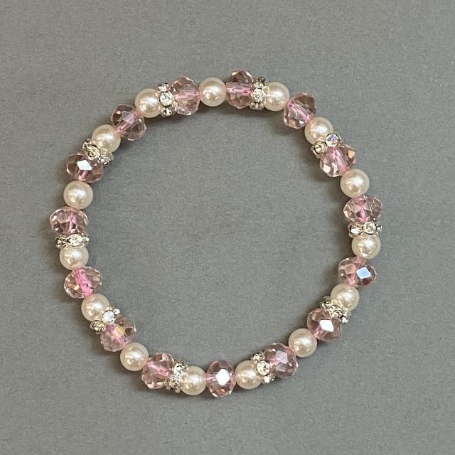 Czech Crystal Rondelle Bracelet, Diameter 8x6mm+/-, Faux Pearl Round Bead 6mm+/- with Metal Inserts, Length 18mm+/- Stretch