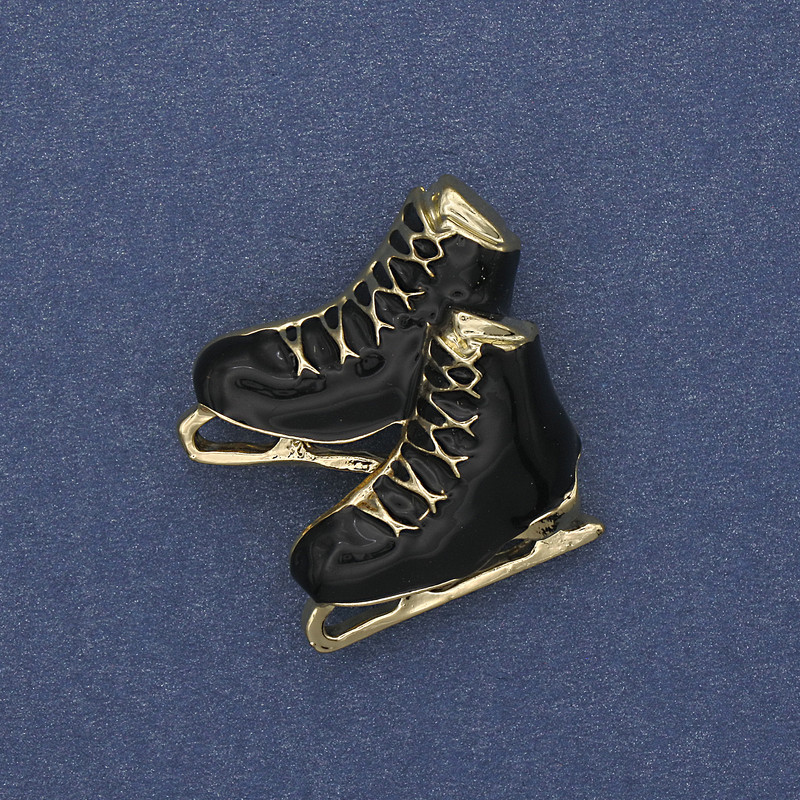 Skates Brooch-Pendant, Black Enamel, Gold-Tone Metal, 23x32mm+