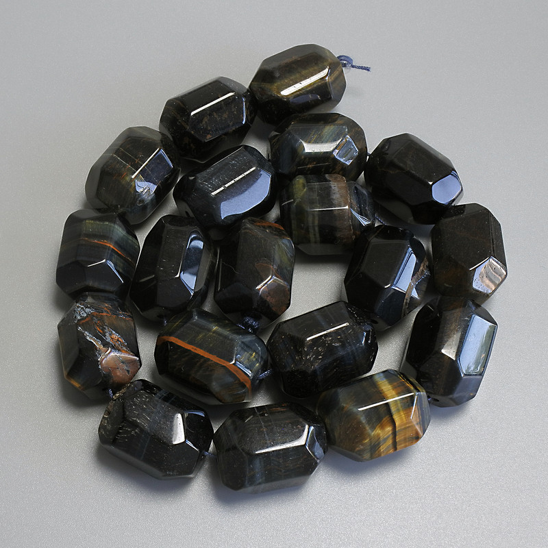 Hawk's Eye and Tiger's Eye Beads, Faceted, 20-21x15mm+/- on Thread, Length 39cm+