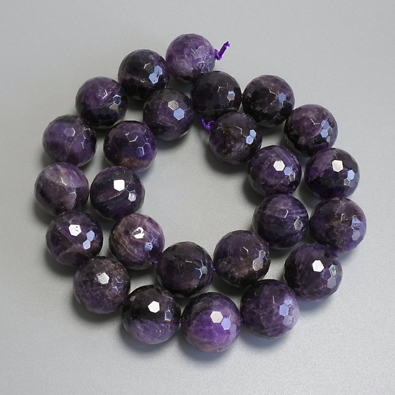Amethyst Beads, faceted round, diameter 16mm+/-, on a strand, length 40cm+