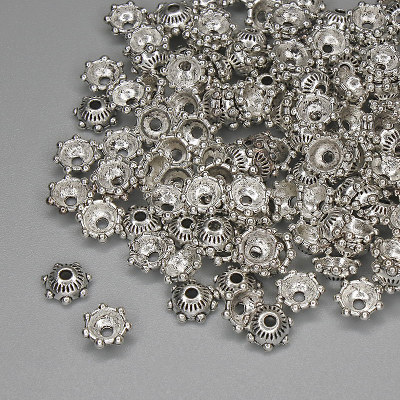 Bead Cap Finding, Silver Metal Colour, Diameter 6x1mm+/-, Hole Diameter 1.4mm+/-, Pack of 20g (~146pcs)