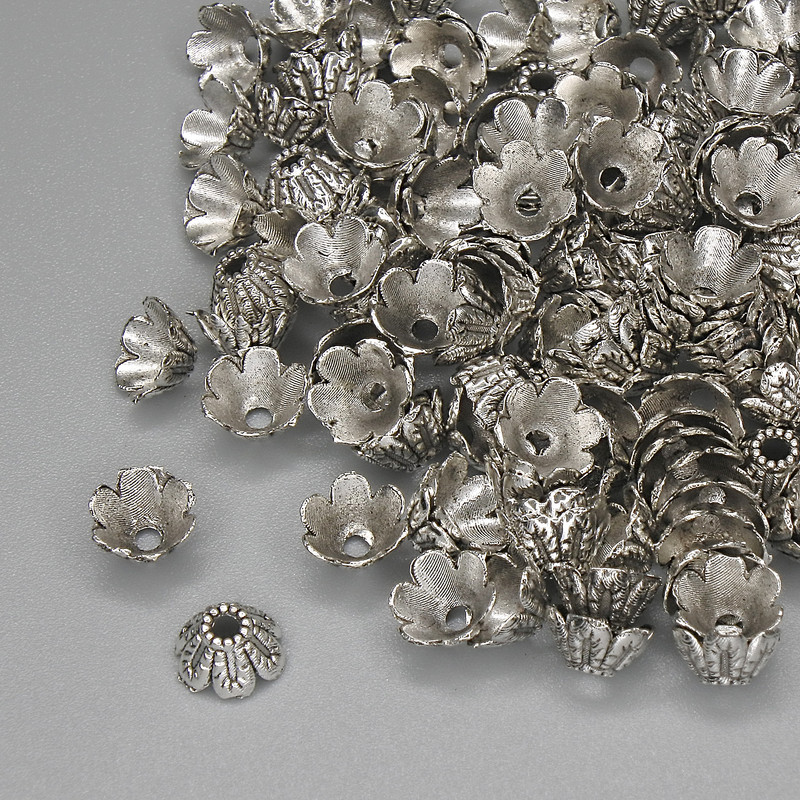 Bead Cap Finding, Silver Metal Colour, Diameter 6x1mm+/-, Hole Diameter 1.5mm+/-, Pack of 20g (~155pcs)