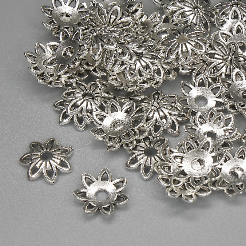 Bead Cap Finding, Metal Colour Silver, Diameter 10mm+/- Hole Diameter 2.2mm+/- Pack 20g (~72pcs)